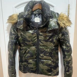 S13 Girls size 14 Camo Puffer Jacket